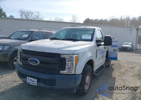 2017 Ford F-250 Xl z USA, uszkodzony, nr VIN 1FTBF2A67HEE65248